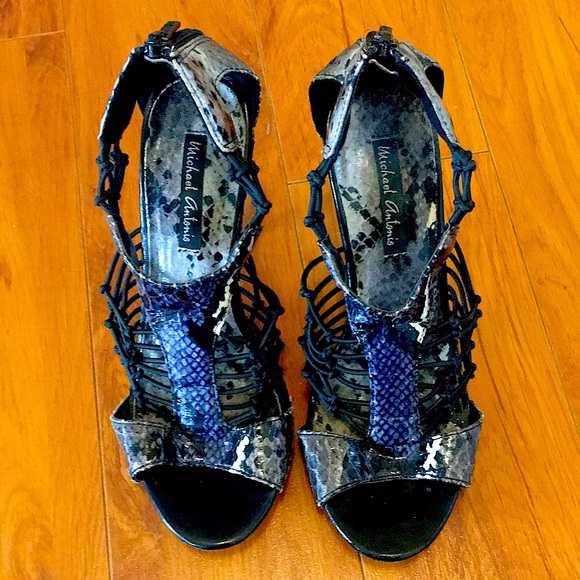 High heels - Picture 1 of 2